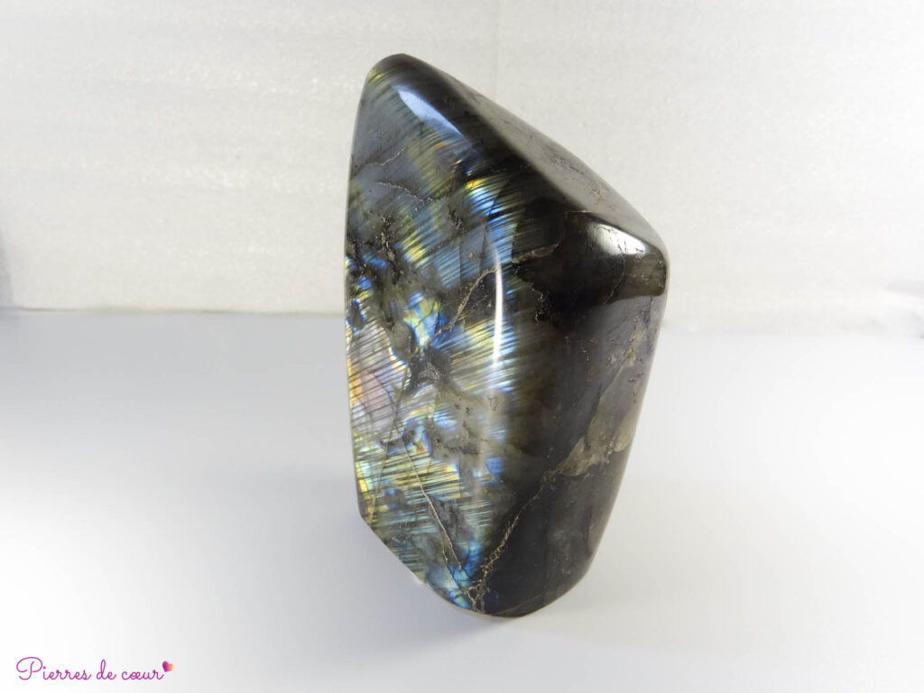 bloc en labradorite