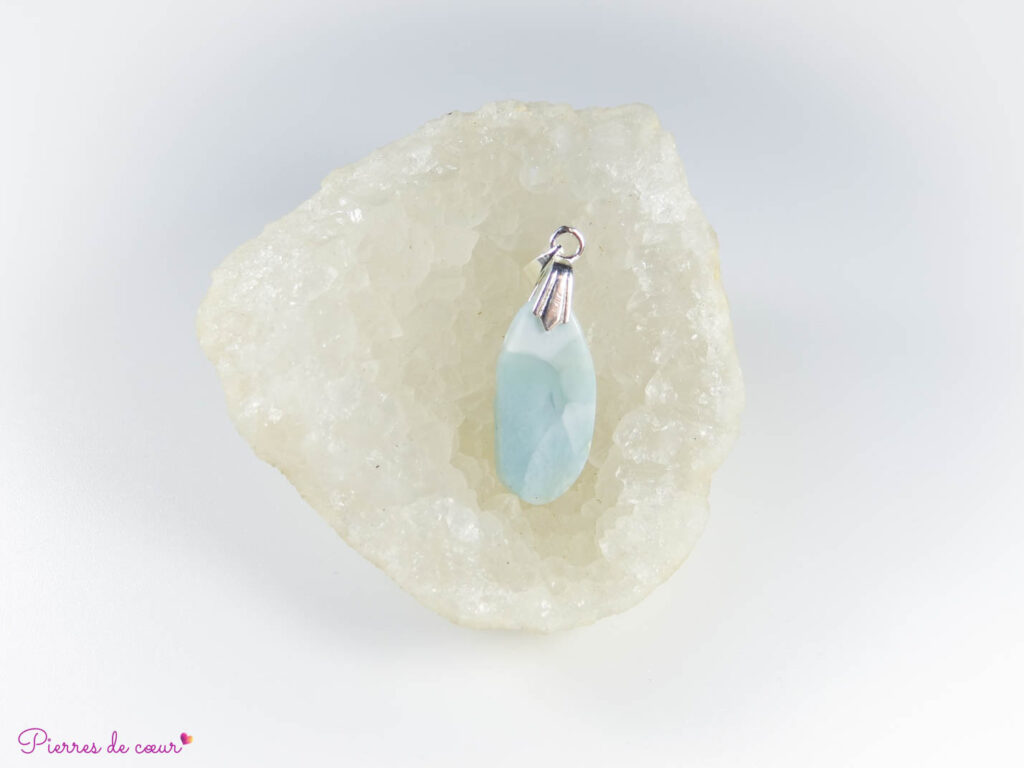 pendentif en larimar