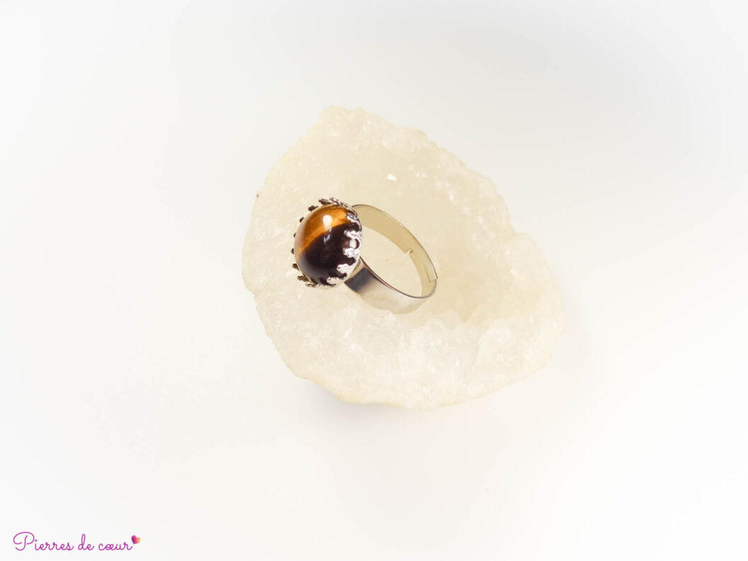 bague en œil de tigre