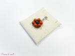Pendentif fleur en Jaspe rouge et Obsidienne neige